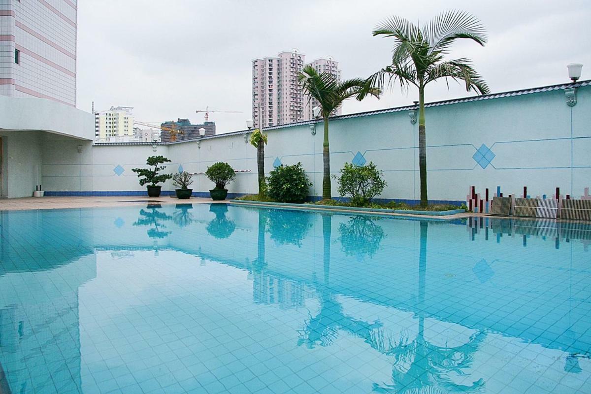 Xiamen Huaqiao Hotel Esterno foto