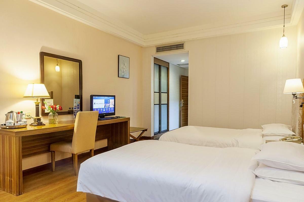 Xiamen Huaqiao Hotel Esterno foto