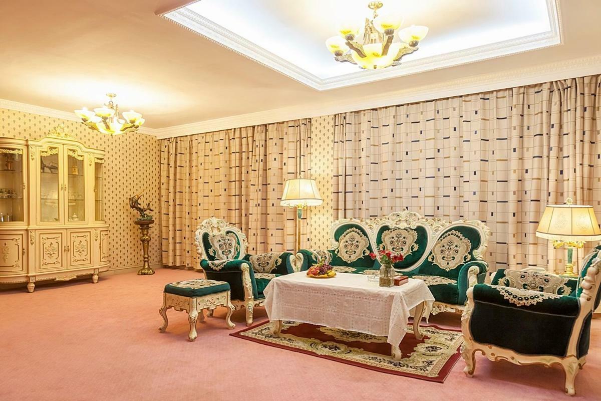 Xiamen Huaqiao Hotel Esterno foto